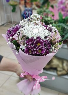 Букет из хризантем &laquo;Естественность&raquo;