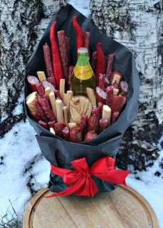 Съедобный мясной букет &laquo;Мясное ассорти&raquo;